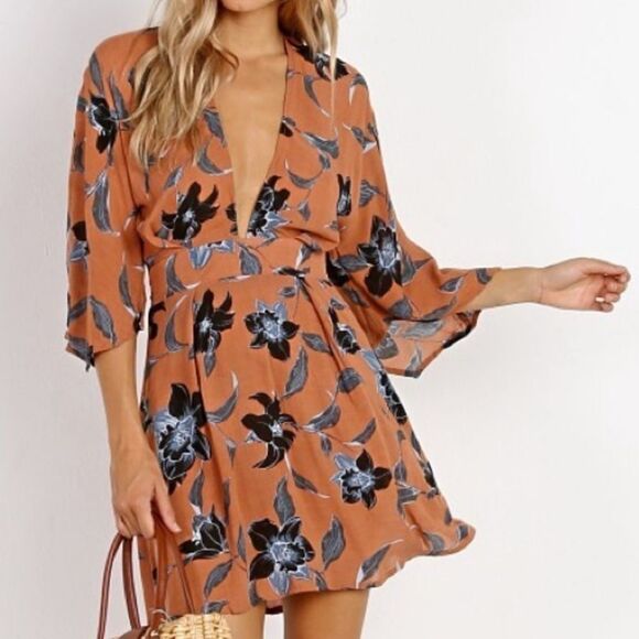Faithfull the Brand Maldives Nova Terracotta Floral Mini Dress SIZE 4 - Picture 1 of 10
